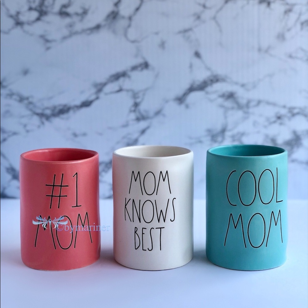 🍋 Rae Dunn Scented Candles Teal, Coral, White - Picture 2 of 5